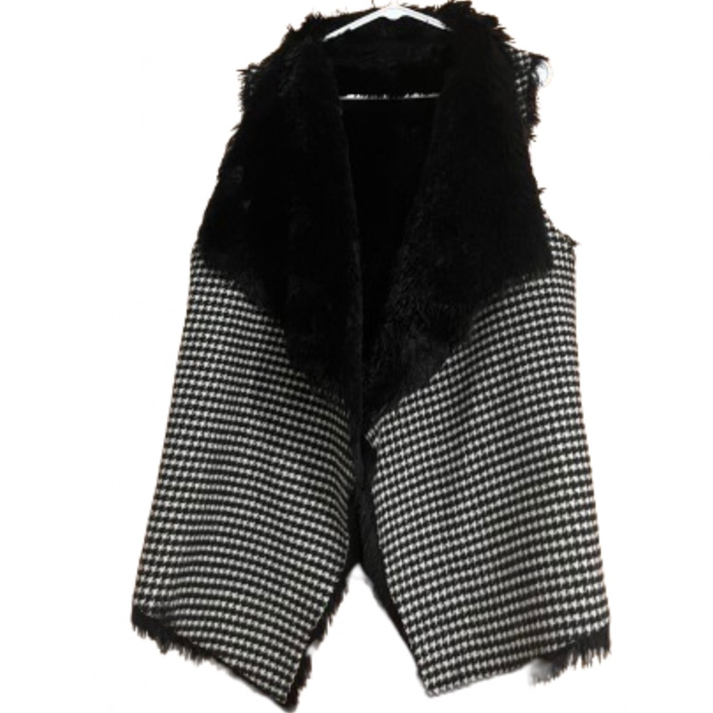 Women’s Back & White Houndstooth & Faux Fur Reversible Fashion Fall Vest Sz-M